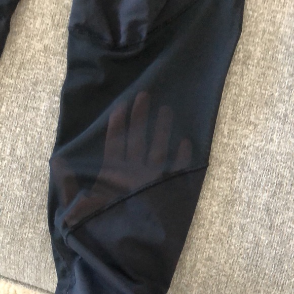 Nike Dri-Fit Sheer Panel Leggings, Size XS - Picture 4 of 5